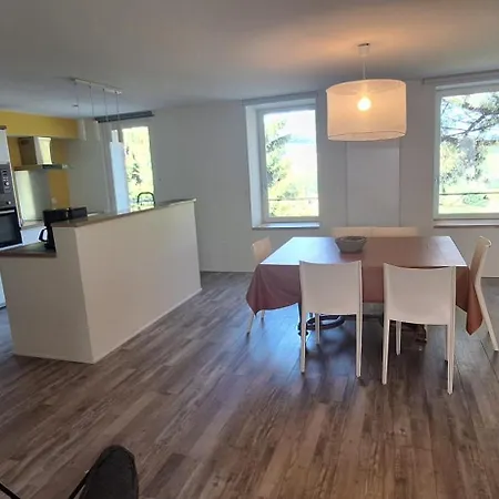 Grand Le Pre Bleu 11mn Feriehus Thizy-les-Bourgs